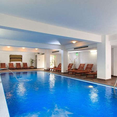Hotel Domnitei Călimăneşti Esterno foto