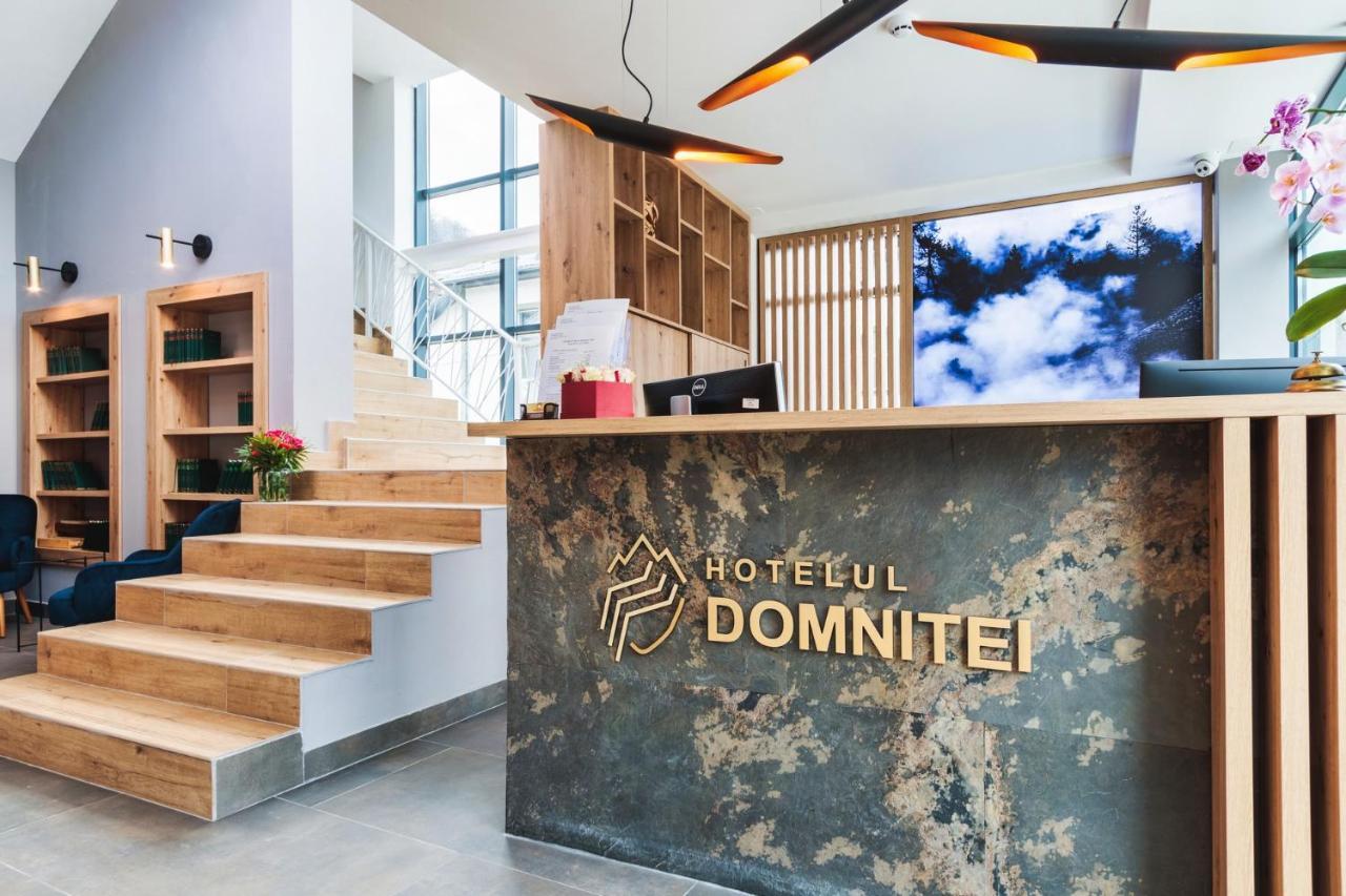 Hotel Domnitei Călimăneşti Esterno foto