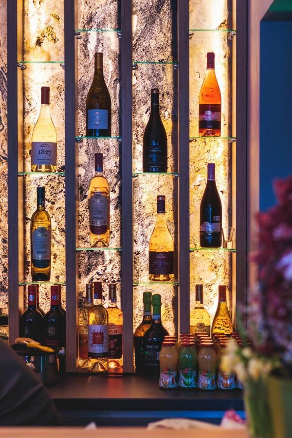 Hotel Domnitei Călimăneşti Esterno foto