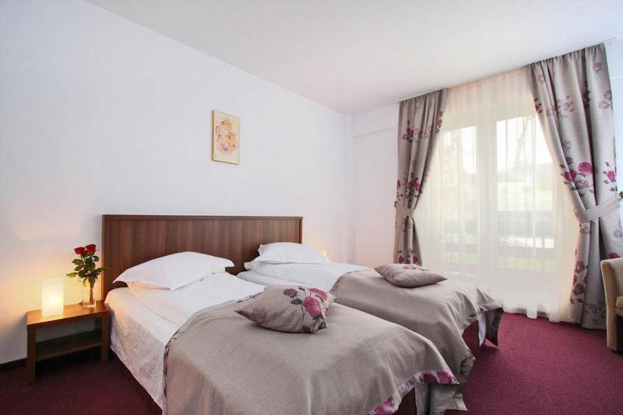 Hotel Domnitei Călimăneşti Esterno foto